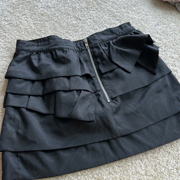 Black layered mini skirt - Picture 3 of 9